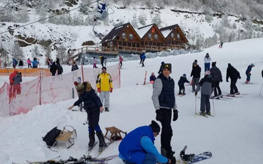 Brojni posjetitelji uživali u zimskom danu na Kupresu